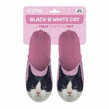 Chaussons Chat noir et blanc fond rose